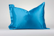 Load image into Gallery viewer, KnightCase Protective Pillow Cover
